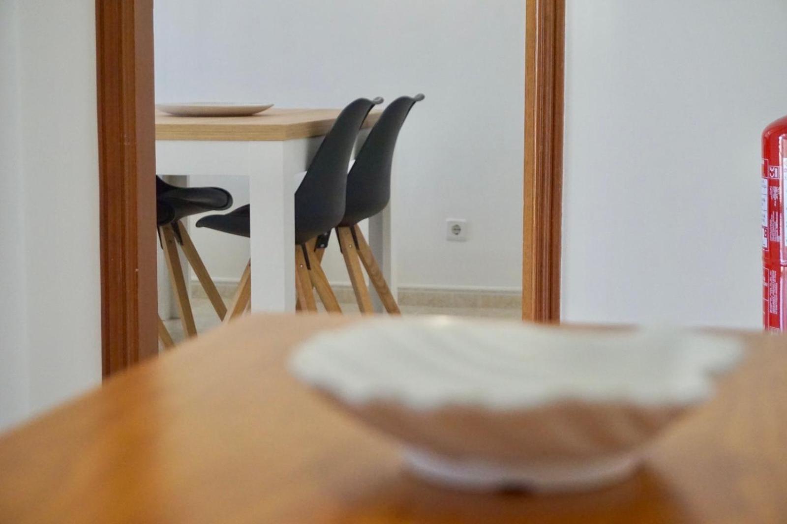 Cozy Alvor Retreat - Sunset Balcony, Wi-Fi & Ac Apartment Luaran gambar